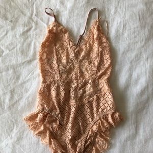 NWT Seek The Label Lace Bodysuit